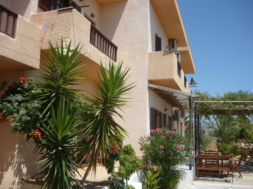 Villa Victoria Makrýgialos Quarto foto