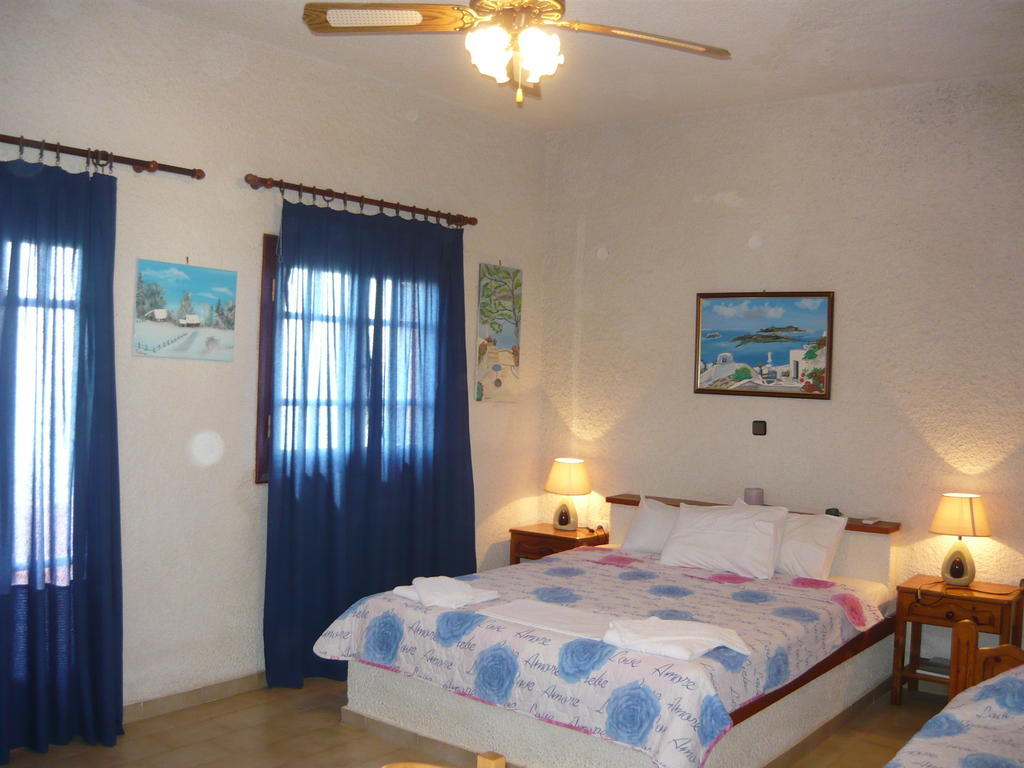 Villa Victoria Makrýgialos Quarto foto